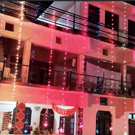 Astha Guest House Gopeshwar Zewnętrze zdjęcie